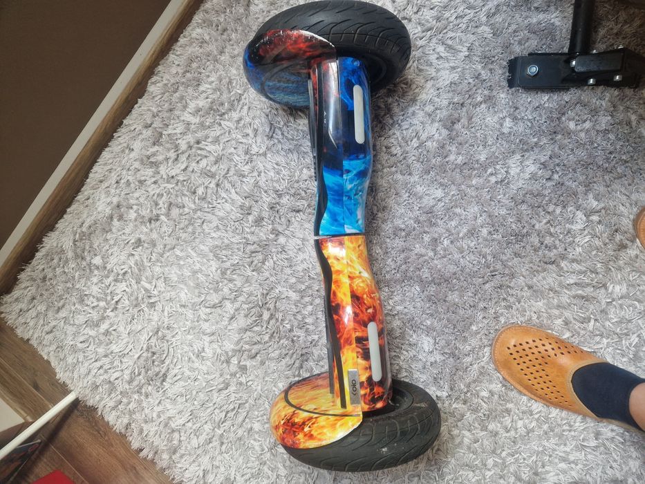 Deskorolka elektryczna hoverboard