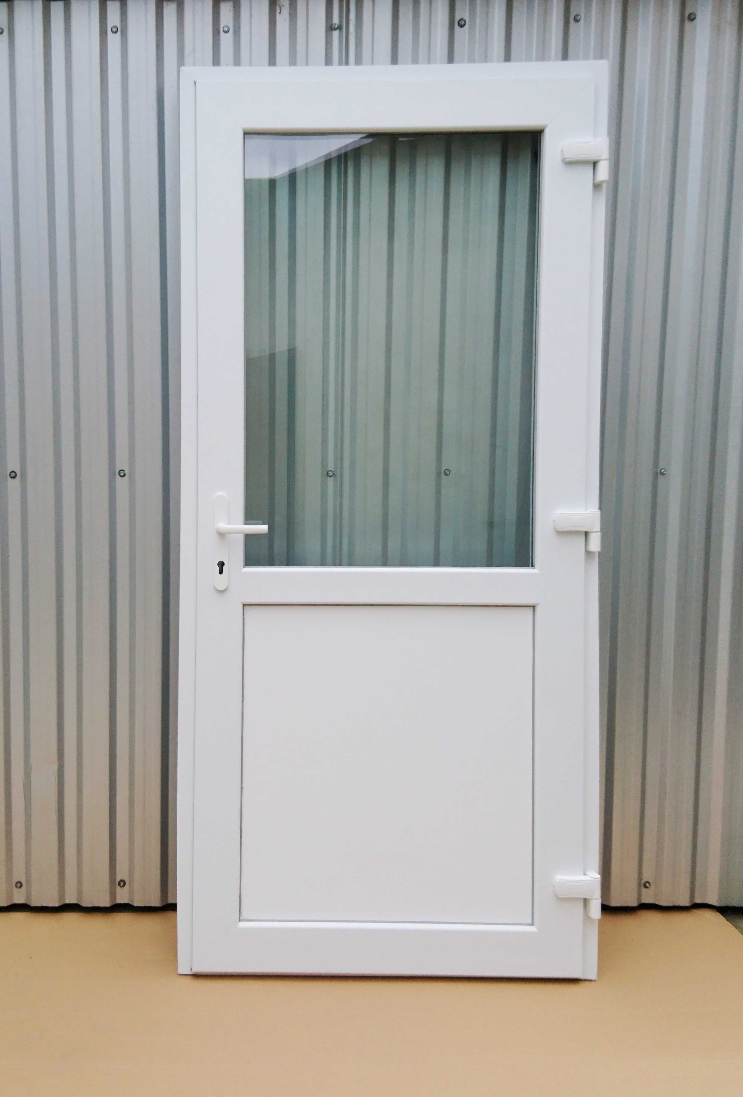 Drzwi zewnętrzne PCV  90x200 białe Nowe do domu, biura TRANSPORT