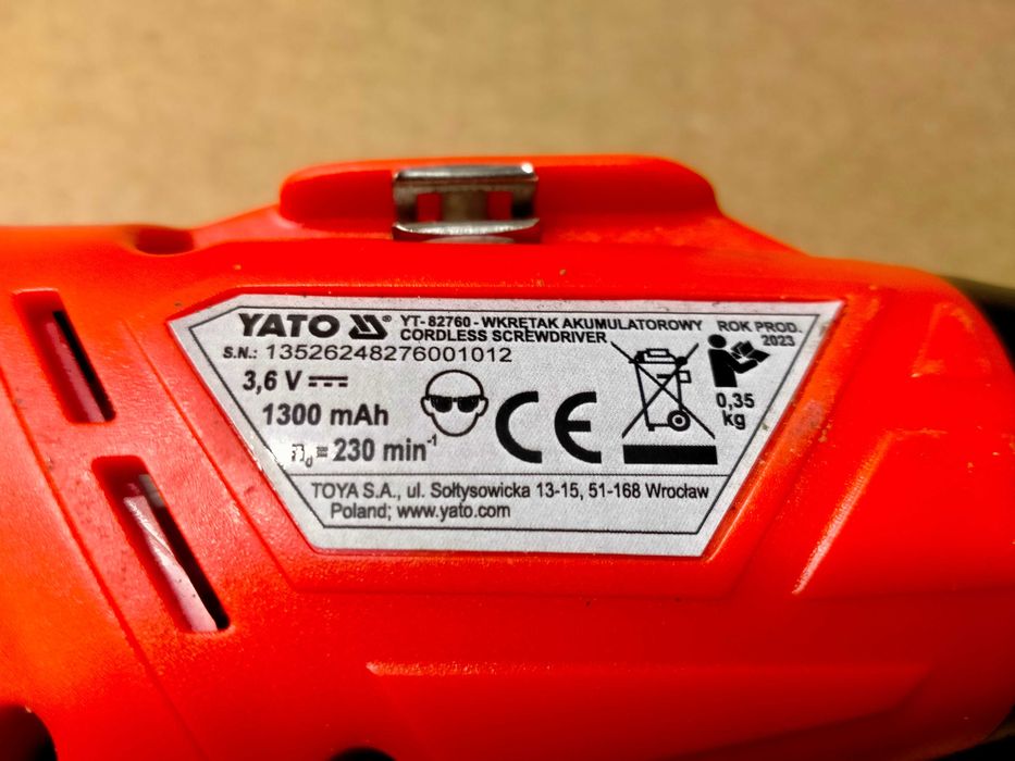 Wkrętak AkumulatorowyY 3,6V 1,3 AH
YATO YT-82760