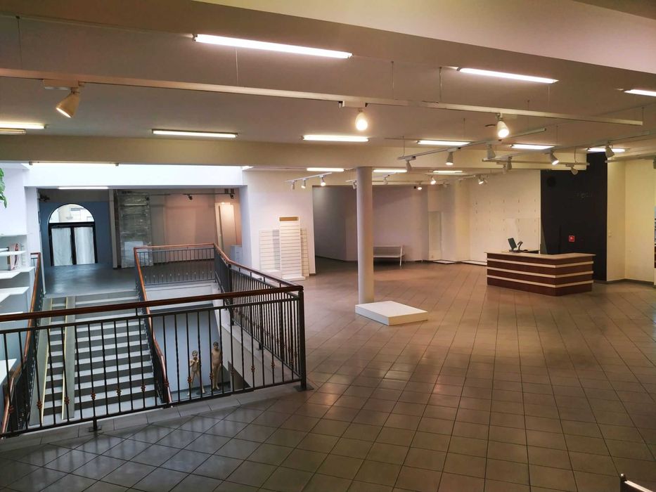Do wynajęcia lokal 500 m kw. centrum Gniezna gastronomia usługi handel