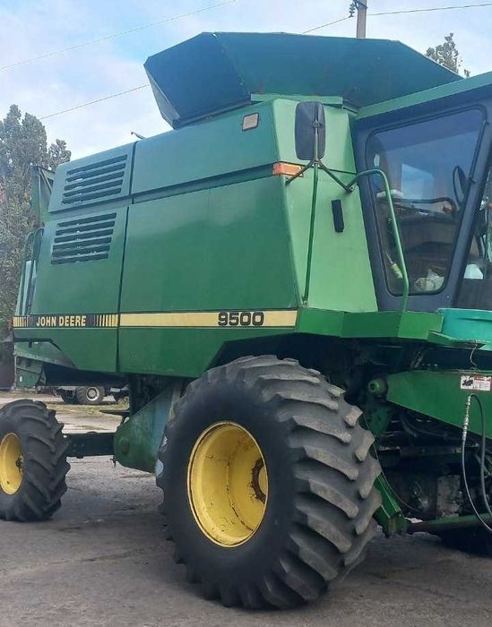 Комбайн John Deere 9500 (1996)