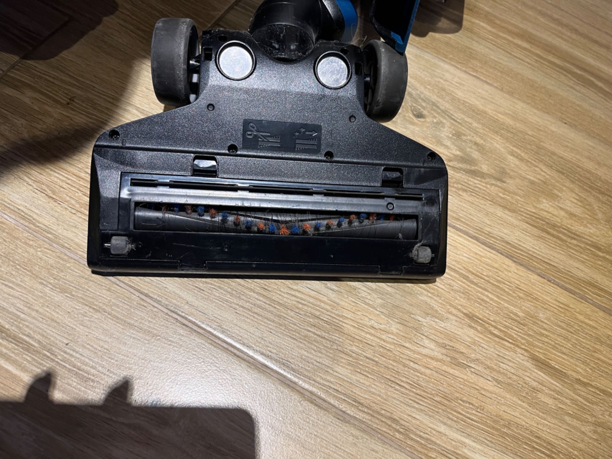 PowerPro Aqua
Bezprzewodowy odkurzacz myjący 3w1 z odkurz. ręcznym