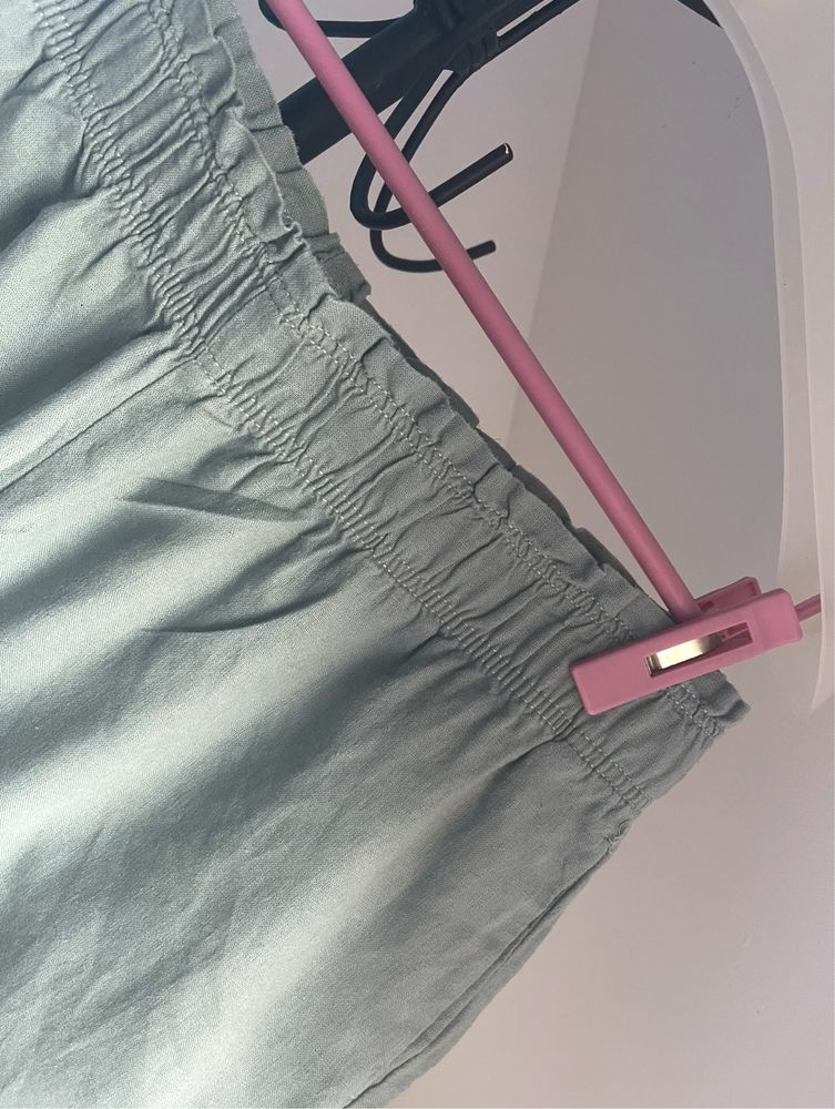 Zielone khaki spodenki na gumie len+wiskoza Papaya r.46