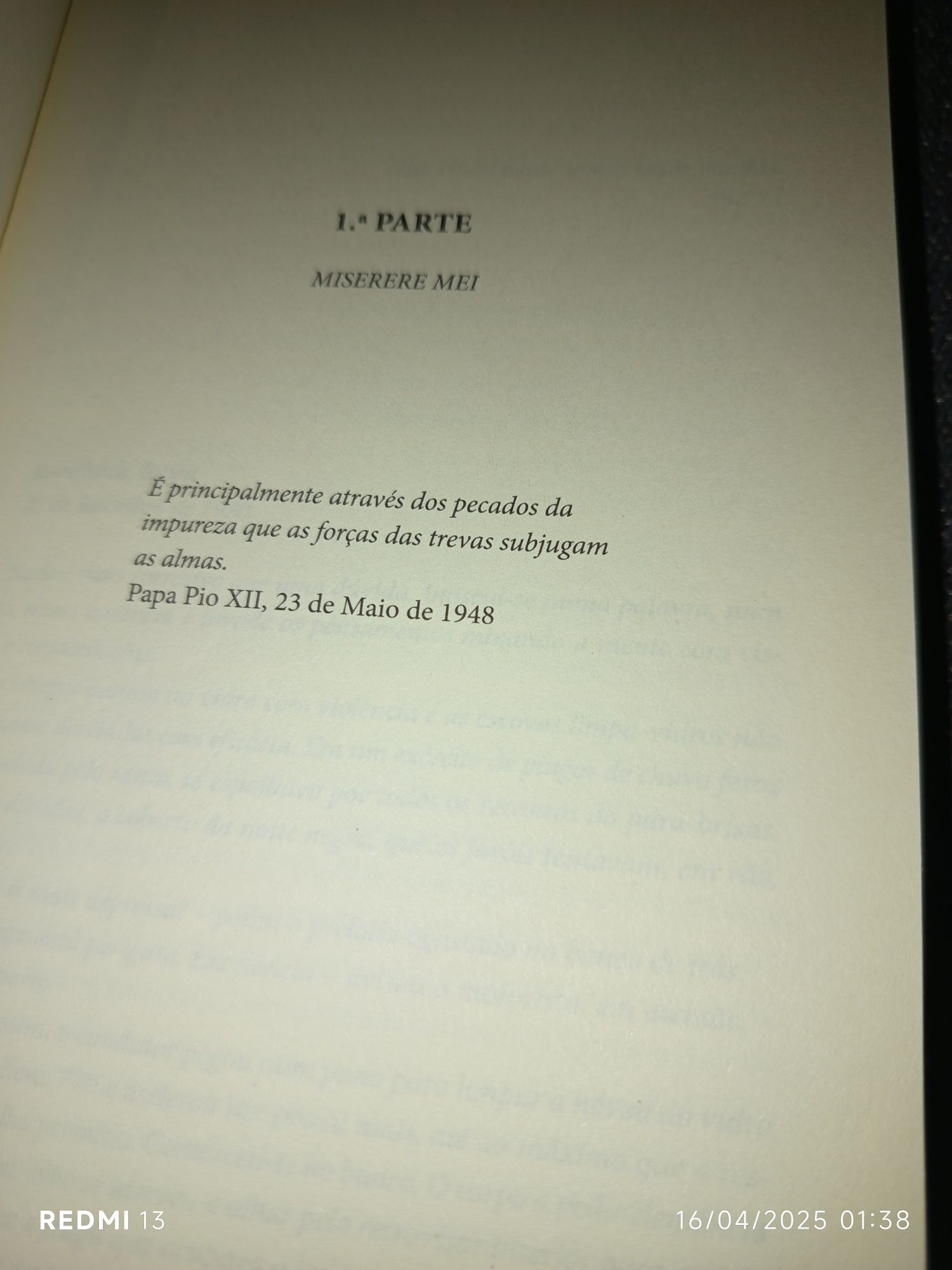 Livro novo 'A Filha do Papa' de Luís Miguel Rocha