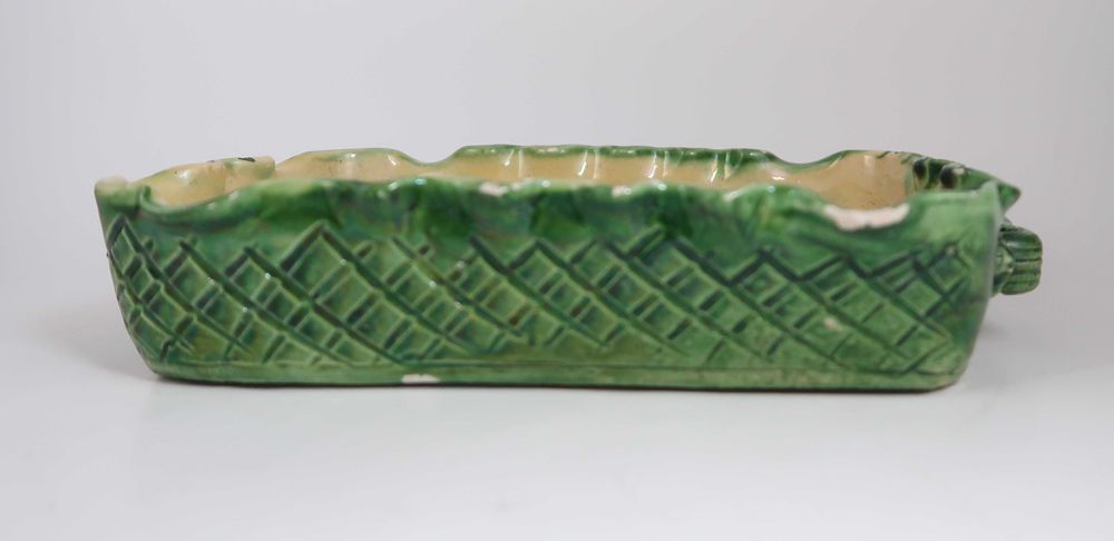 Travessa antiga em faiança de Barcelos