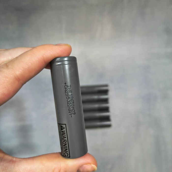 Оригінальний LG M29 2850mah 10A акумулятор 18650 акб аккумулятор