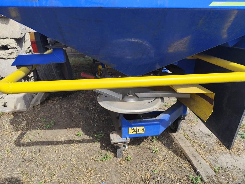 Продам розкидач РМД-1000