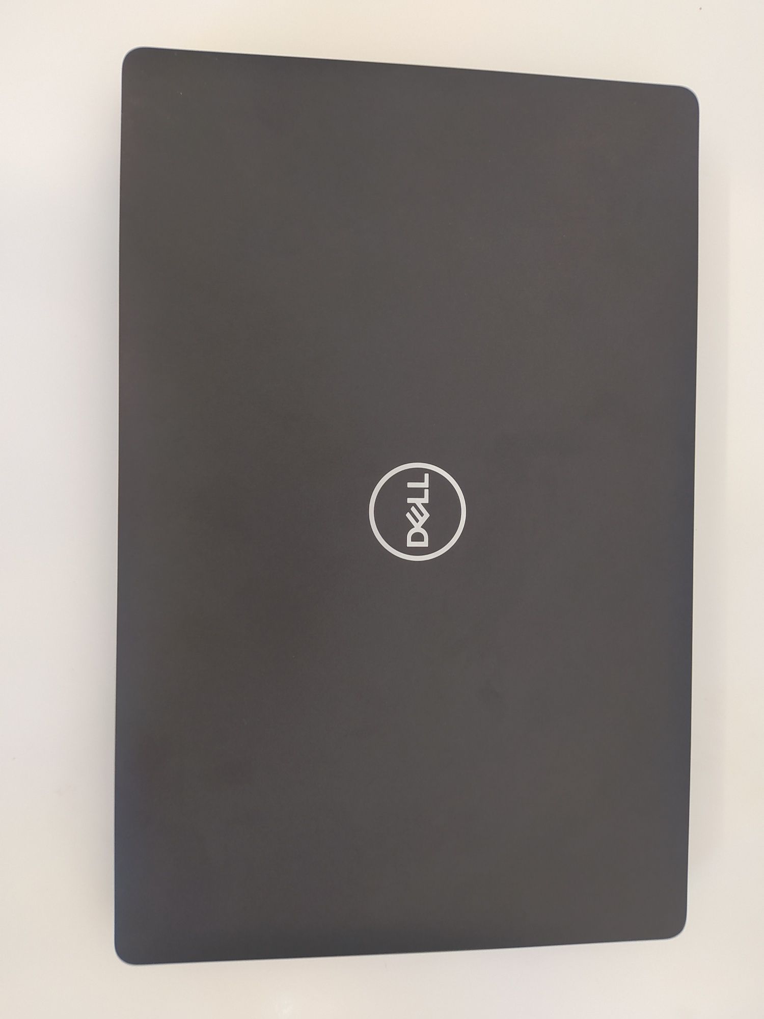 Dell Latitude 5501/15,6"FHD IPS/i5-9400H/16Gb/256Gb