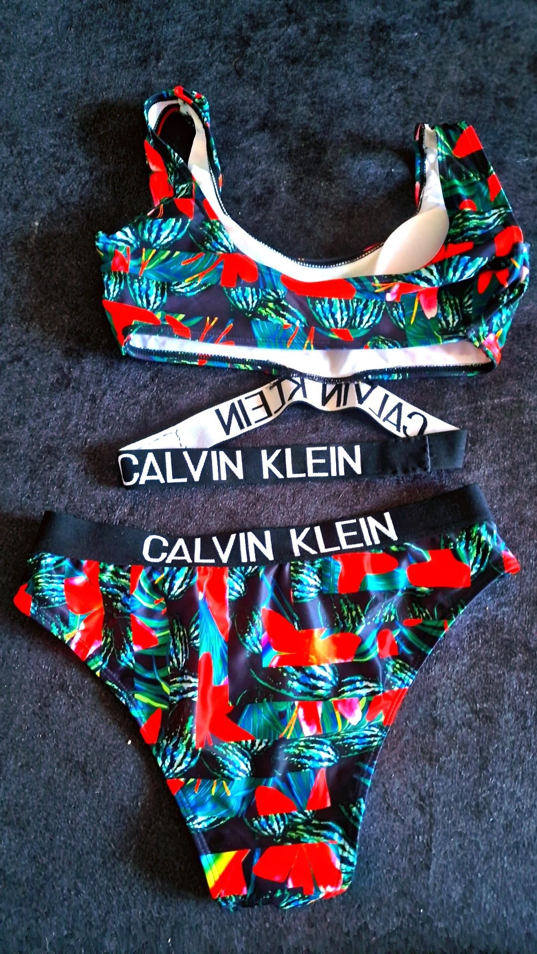 Przepiękny strój kąpielowy Calvin Klein Polecam!!