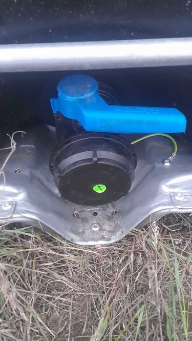 Mauzer 1000l zbiornik