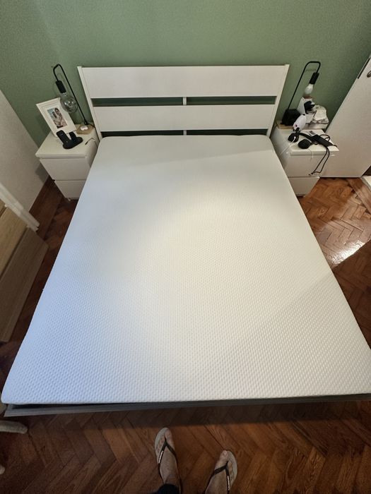 Cama de casal + Colchão Emma Hybrid ConstantCool 160x200