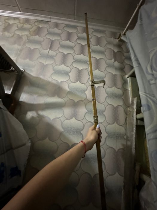 Продам карниз металл