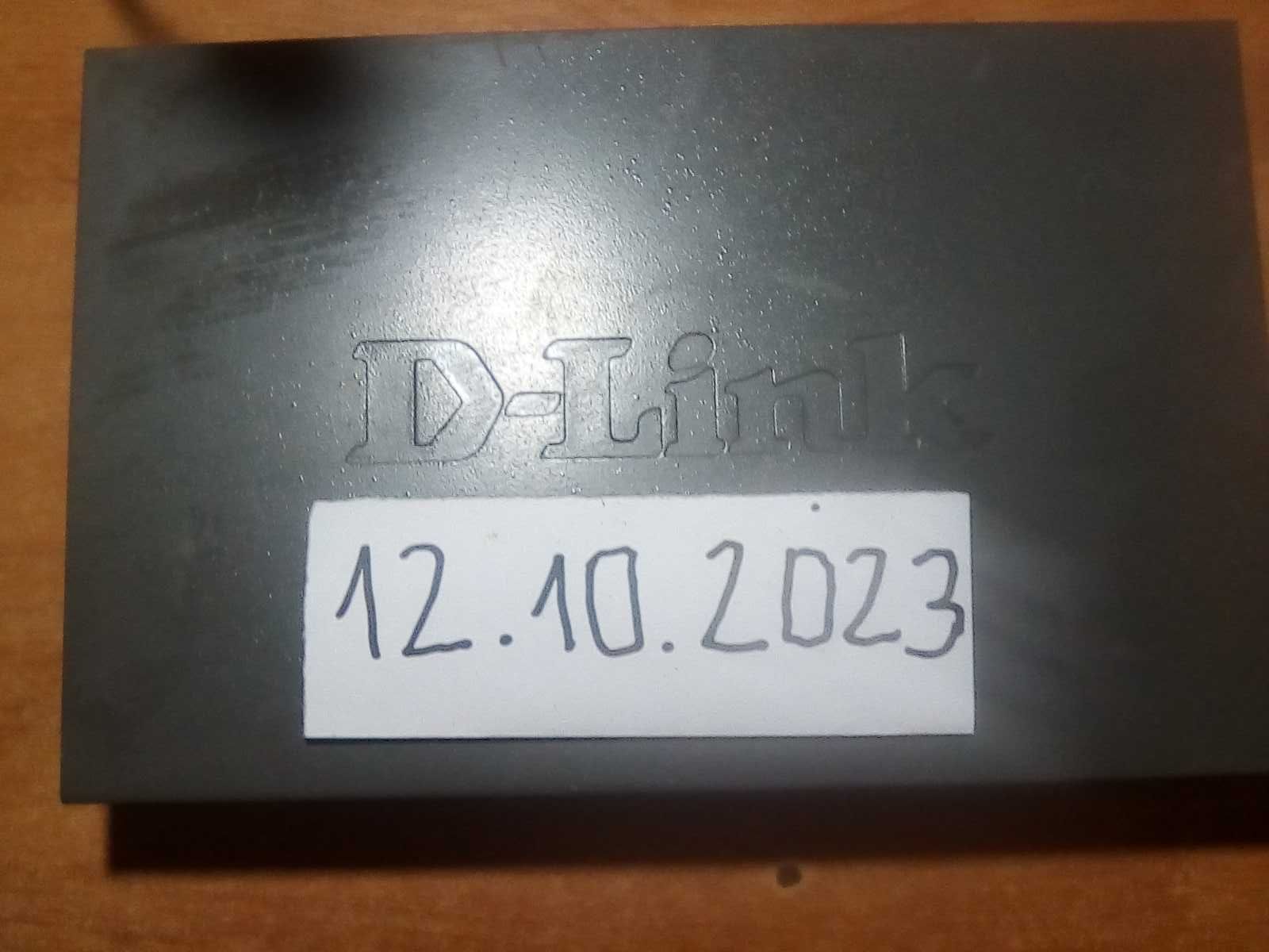 switch D-link DES 1016D 16 portów Nowy nie uzywany