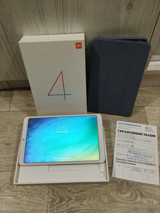 Планшет Xiaomi Mi Pad 4 WiFi 4/64 Gb