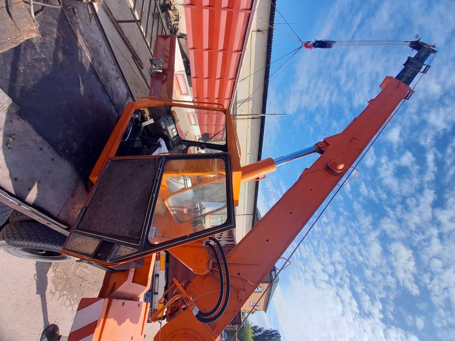 Продам Автокран на базе Краза