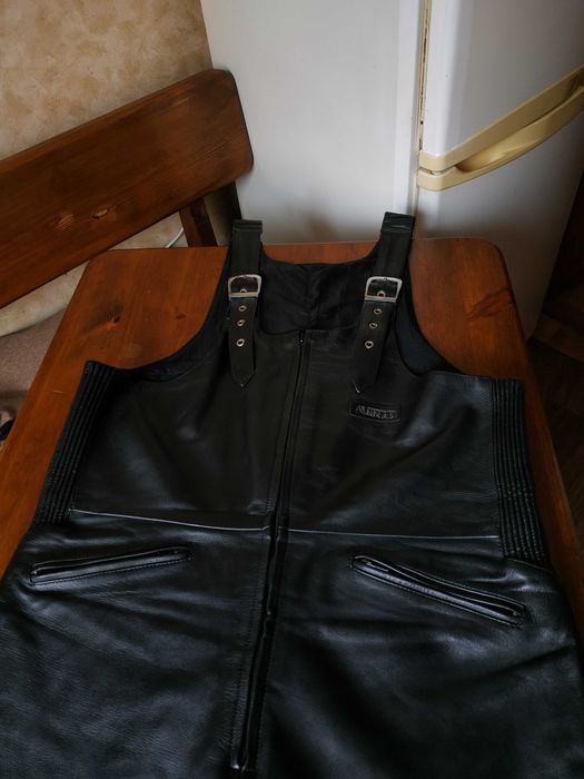 Чоловічий цілісний шкіряний мотокомбінезон ASHMAN 56 розмір XXL UK 36