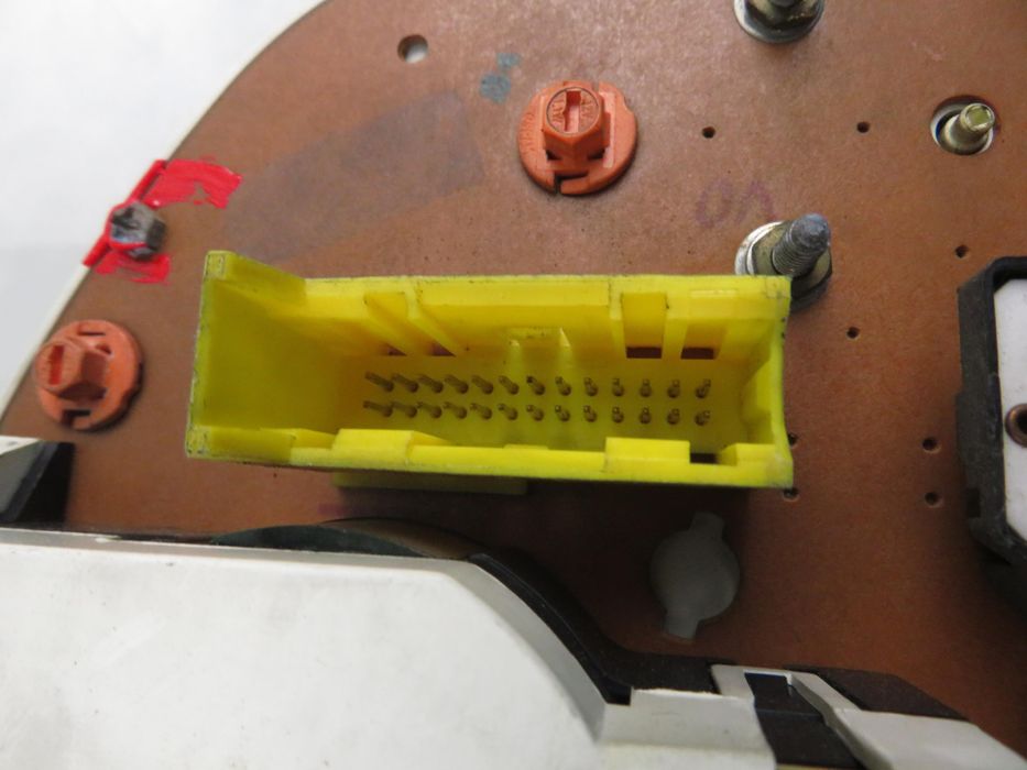 Licznik Audi 80 B4 1.9 Tdi - 1z