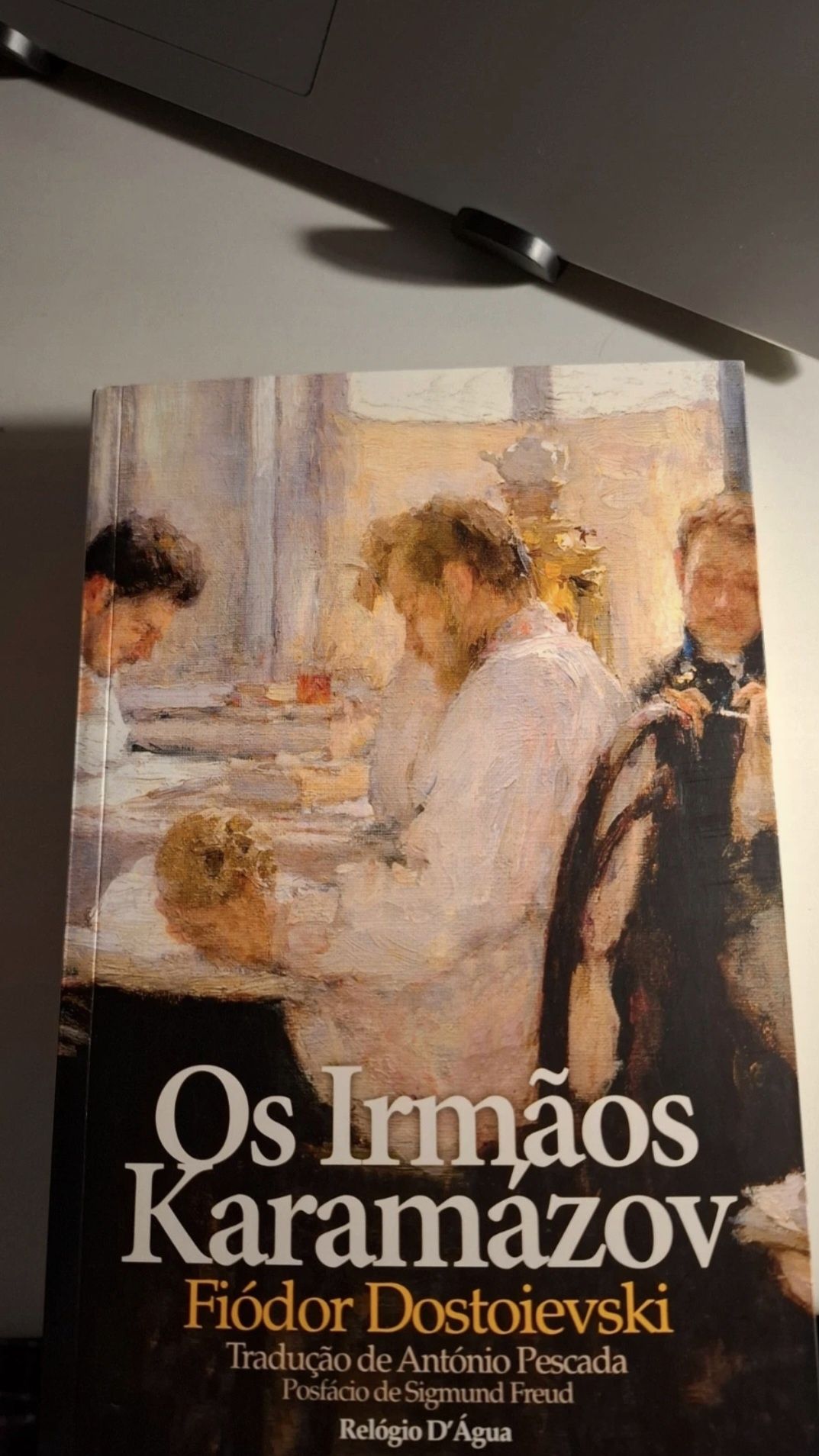 Os irmãos Karamazov, de Fiodor Dostoievski