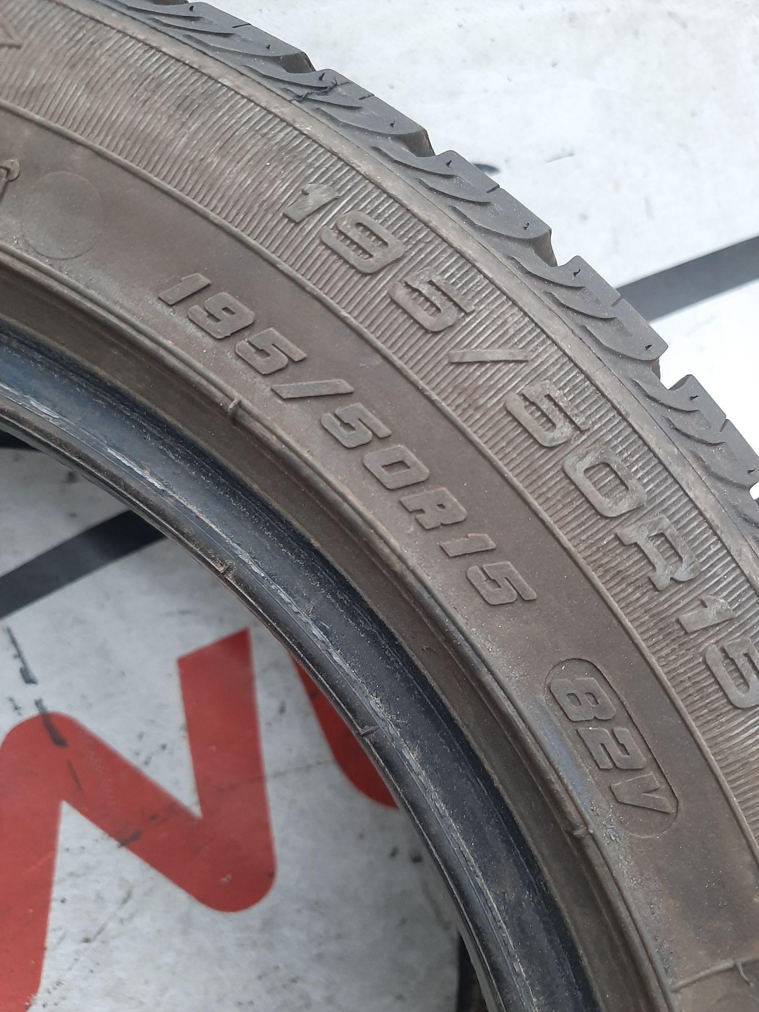 195/50r15 82V Fulda Carat Progresso