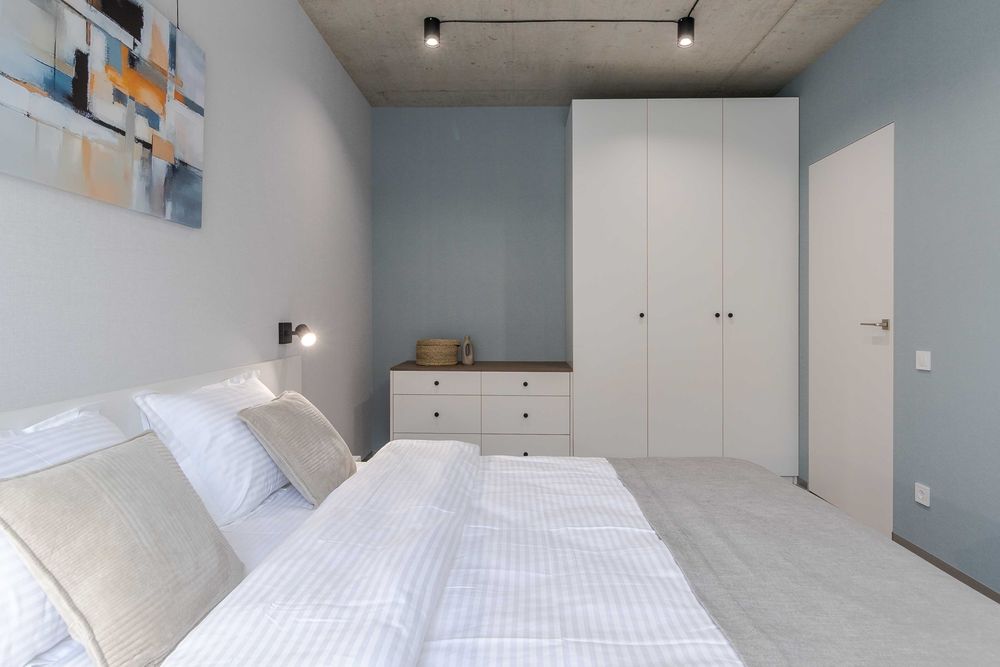 Квартира на 4 осіб. Довгострокова оренда