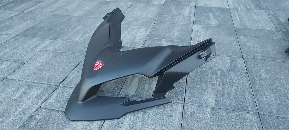 Czasza czacha owiewka osłona Ducati Multistrada 1200
