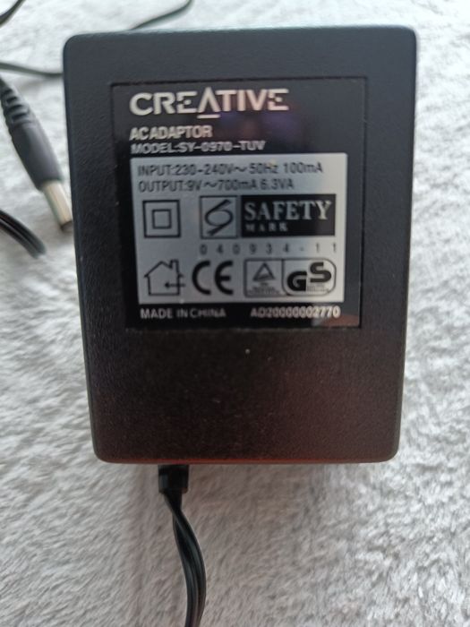 Zasilacz Creative SY-0970-TUV 9V 700mA 6,3VA