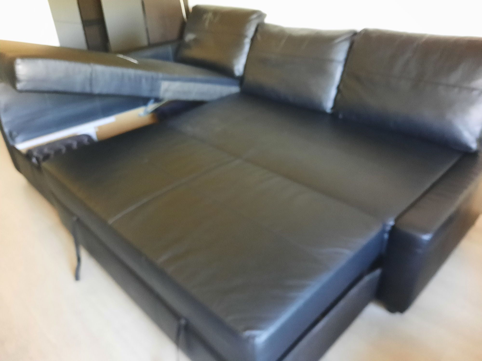 Sofa-cama de canto com arrumação ikea
Sofá-cama de canto c/arrum
Sofá-