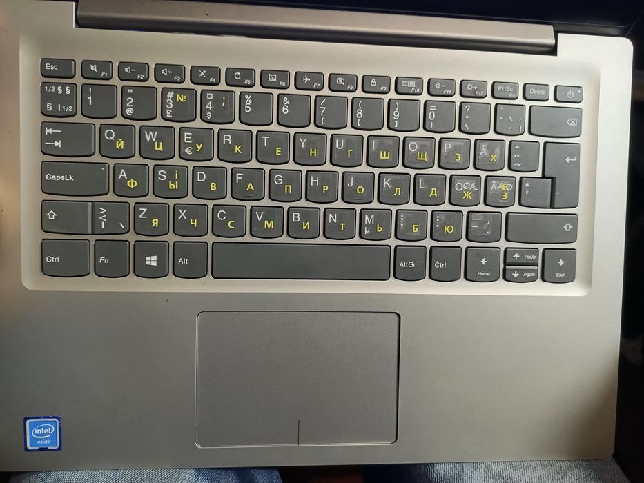 робочий  lenovo ideapad 120s-14IAP  81A5
