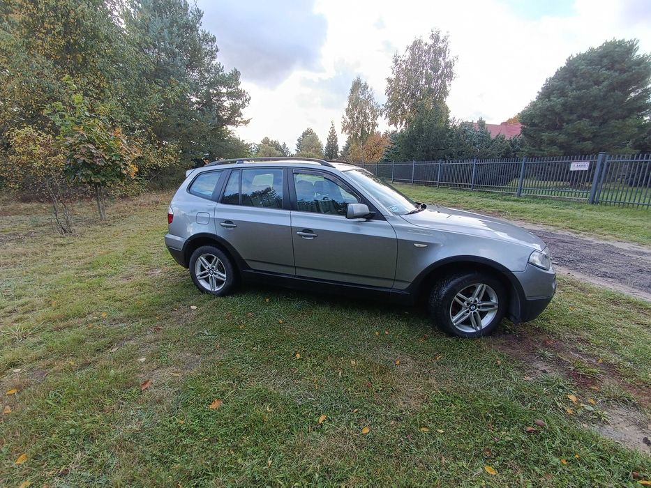 samochód osobowy BMW X3 E 83