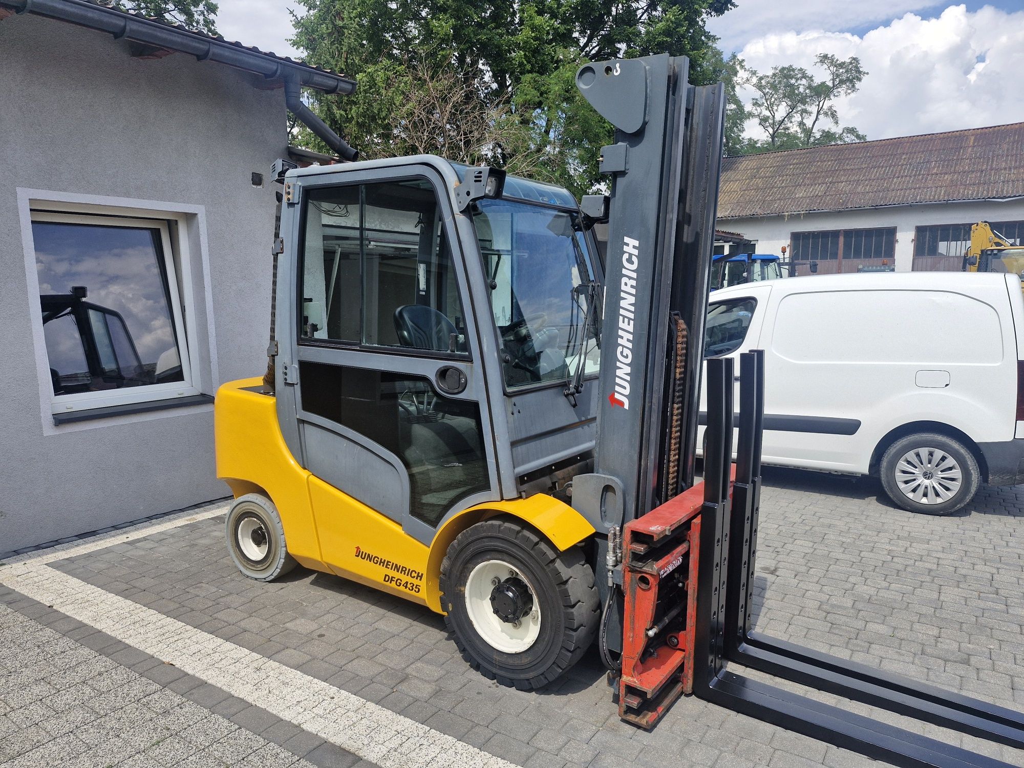 Wózek widłowy Jungheinrich DFG 435 Diesel
