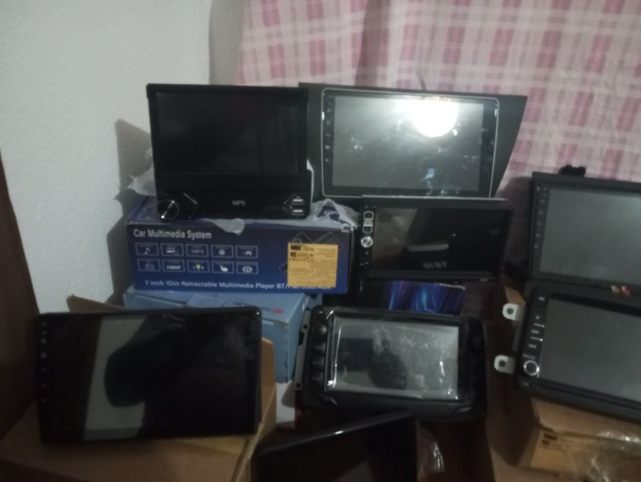 Autoradio Carplay s e rádios android com ecrã