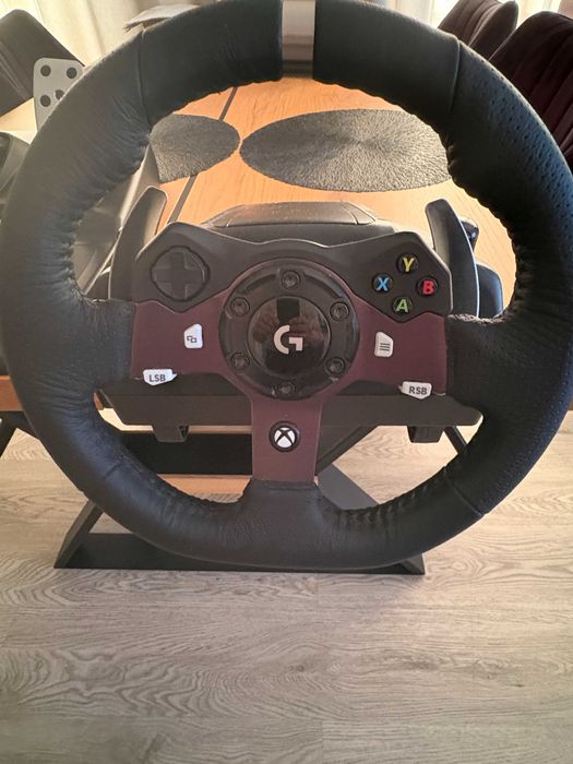Kierownica Logitech G920 z pedałami do Xbox Series X/S, Xbox One, PC