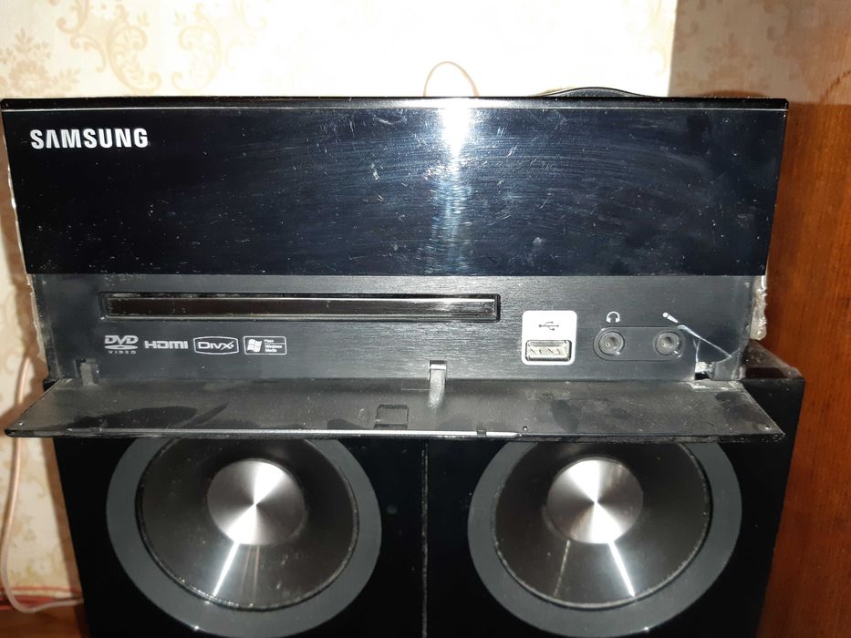 Музичний центр Samsung MM С530D