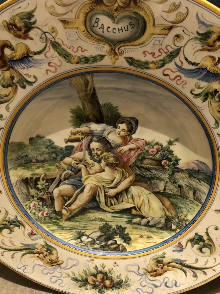 Pratos majolica
