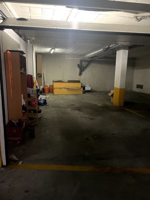 garagem fechada em Monção