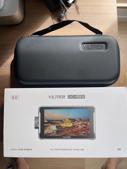 Viltrox DC-550 monitor 1200 nits