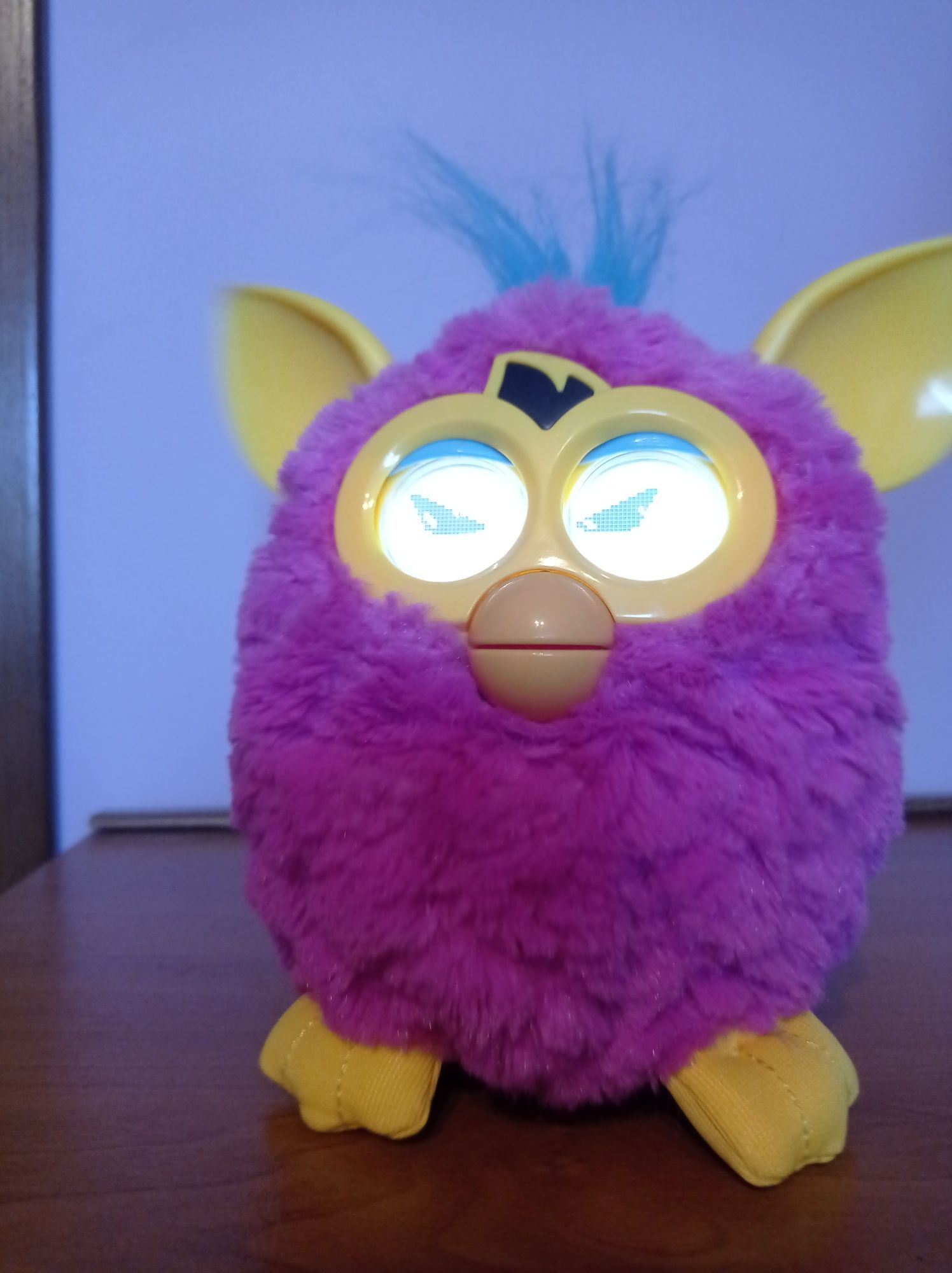 Furby-interaktywna zabawka
