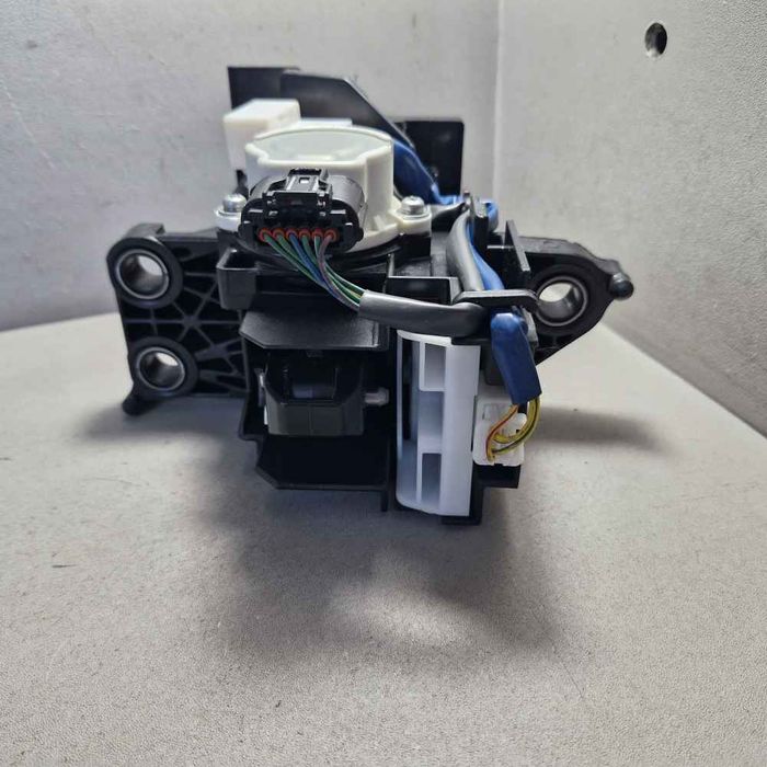 Toyota Prius 3 09- Селектор АКПП EL12909 3355047053B1
