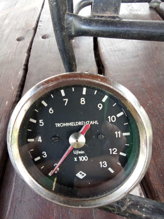 mz etz ts ets  kanuni saxon rotax opona pneumant ddr