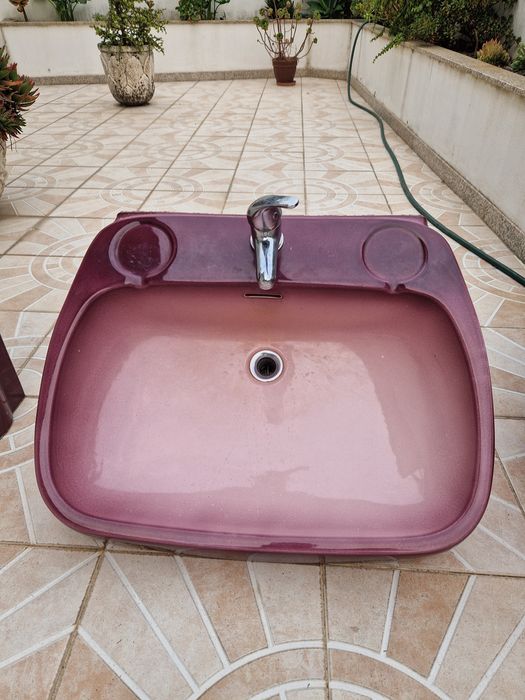 Conjunto de loiças de casa de banho