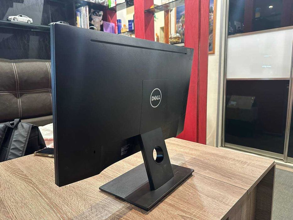 Монітор Dell E2318H — 23" (IPS-like TN, Full HD, DisplayPort)