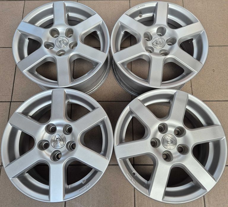 FELGI r15 (A(A95/25)09# AUDI SKODA VW SEAT 5x112 6,5J 6,5x15 ET38