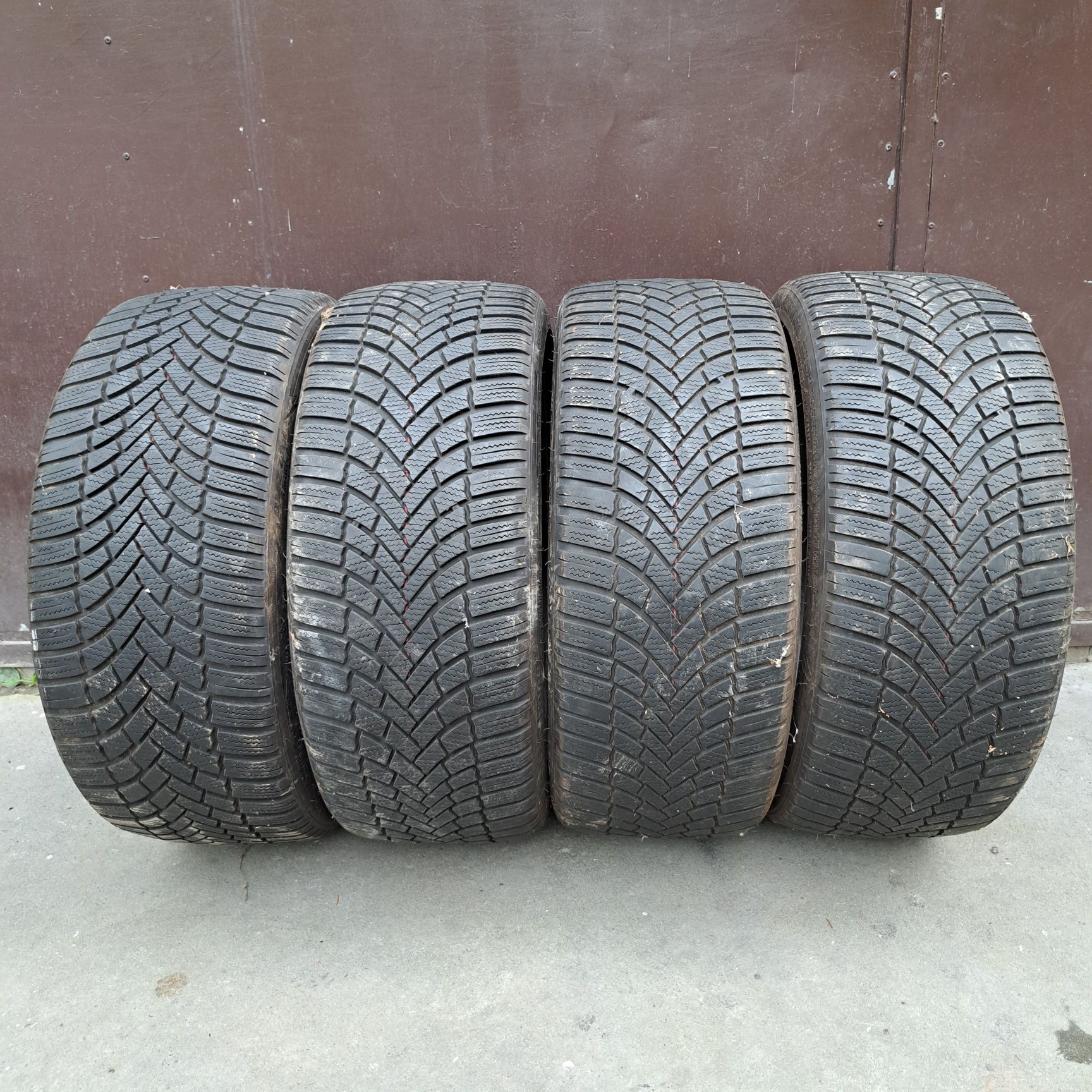 Opony zimowe R19 225/40/19 Bridgestone Blizzak LM005