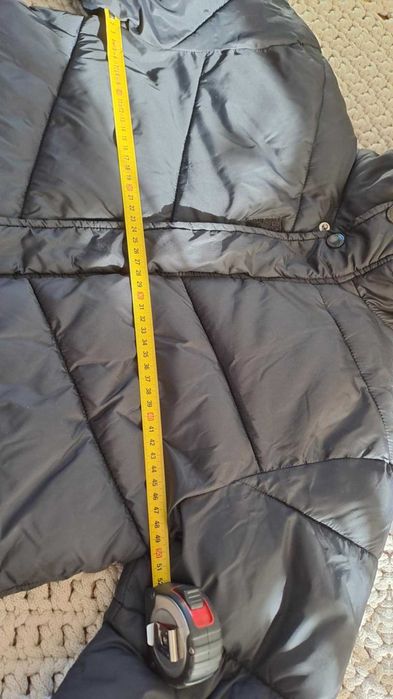 Kurtka Reserved, chłopięca, czarna, r. 158