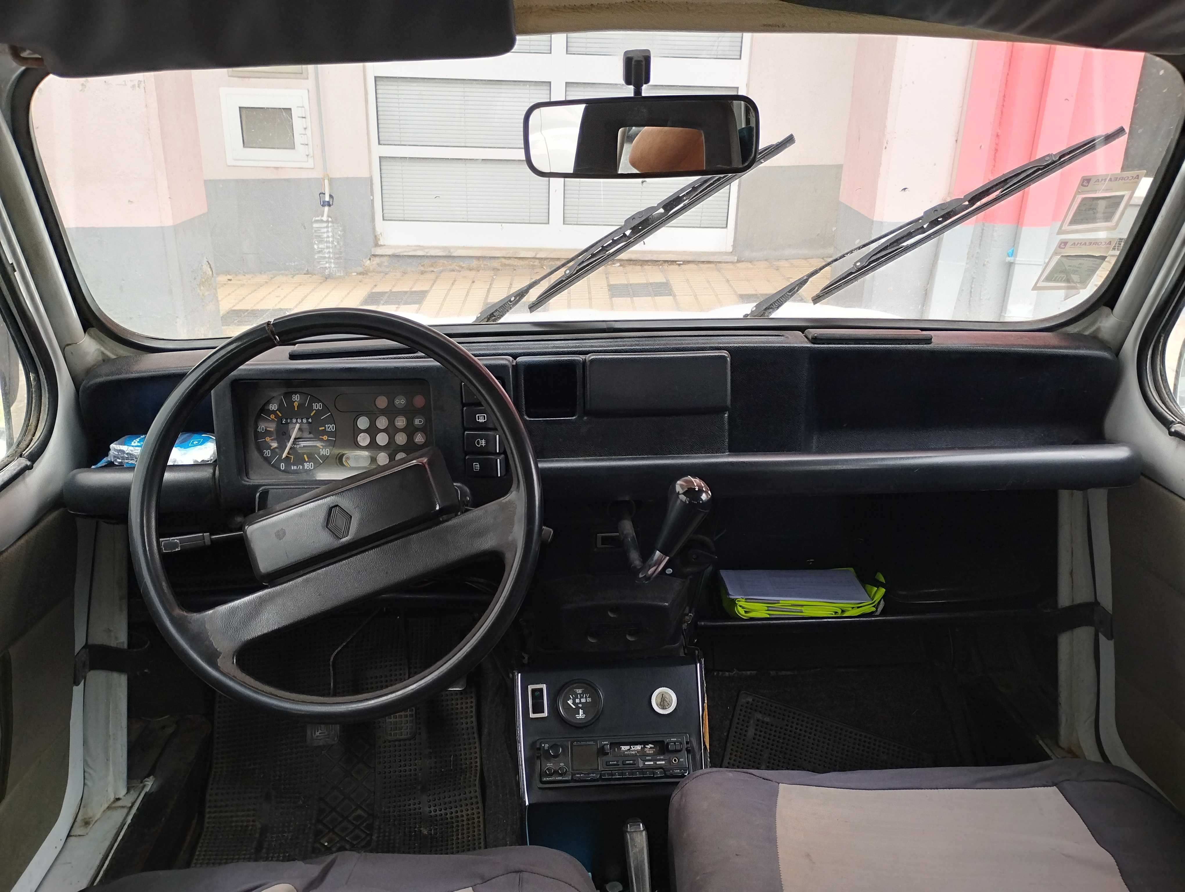 Renault 4L de 1990