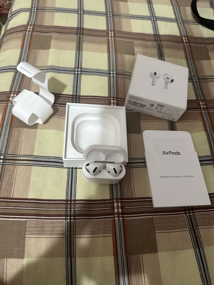 AirPods 4….5000 без торгу
