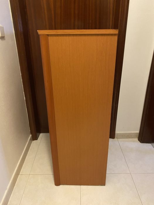 Cómoda com 7 gavetas