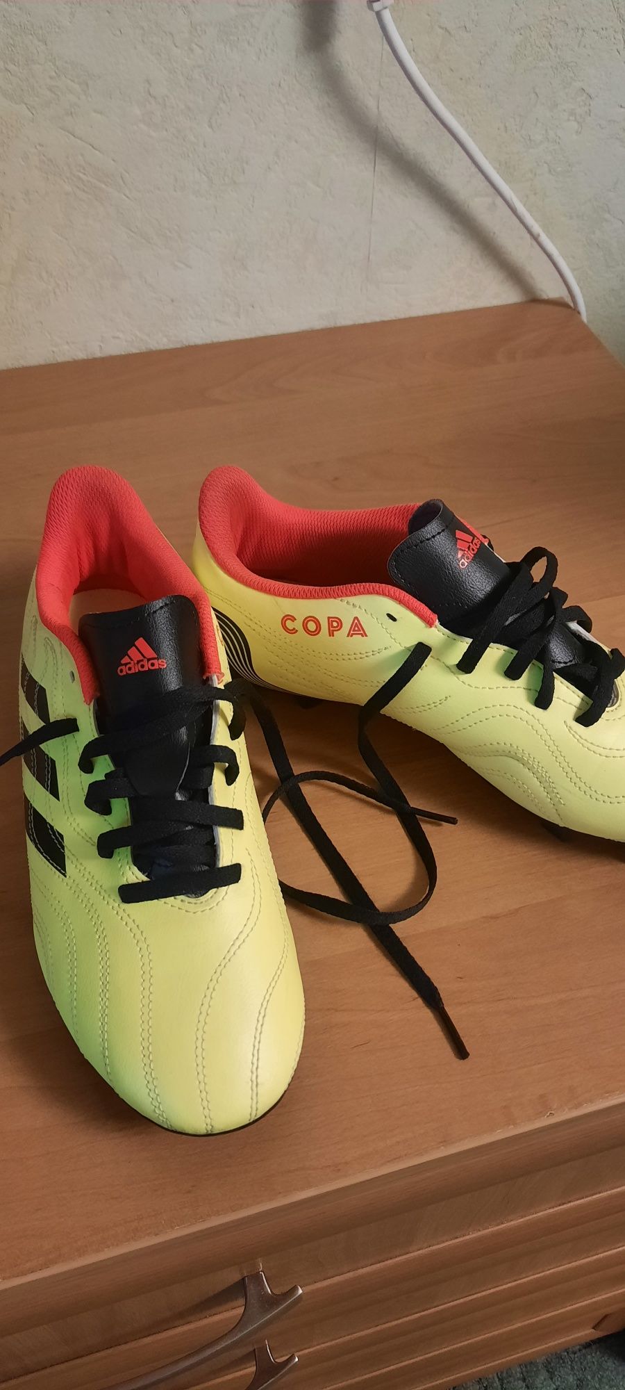 Продам бутси  Adidas copa