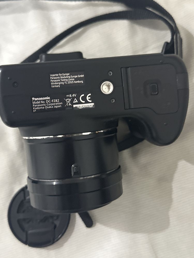 Câmara fotográfica lumix DC-FZ82