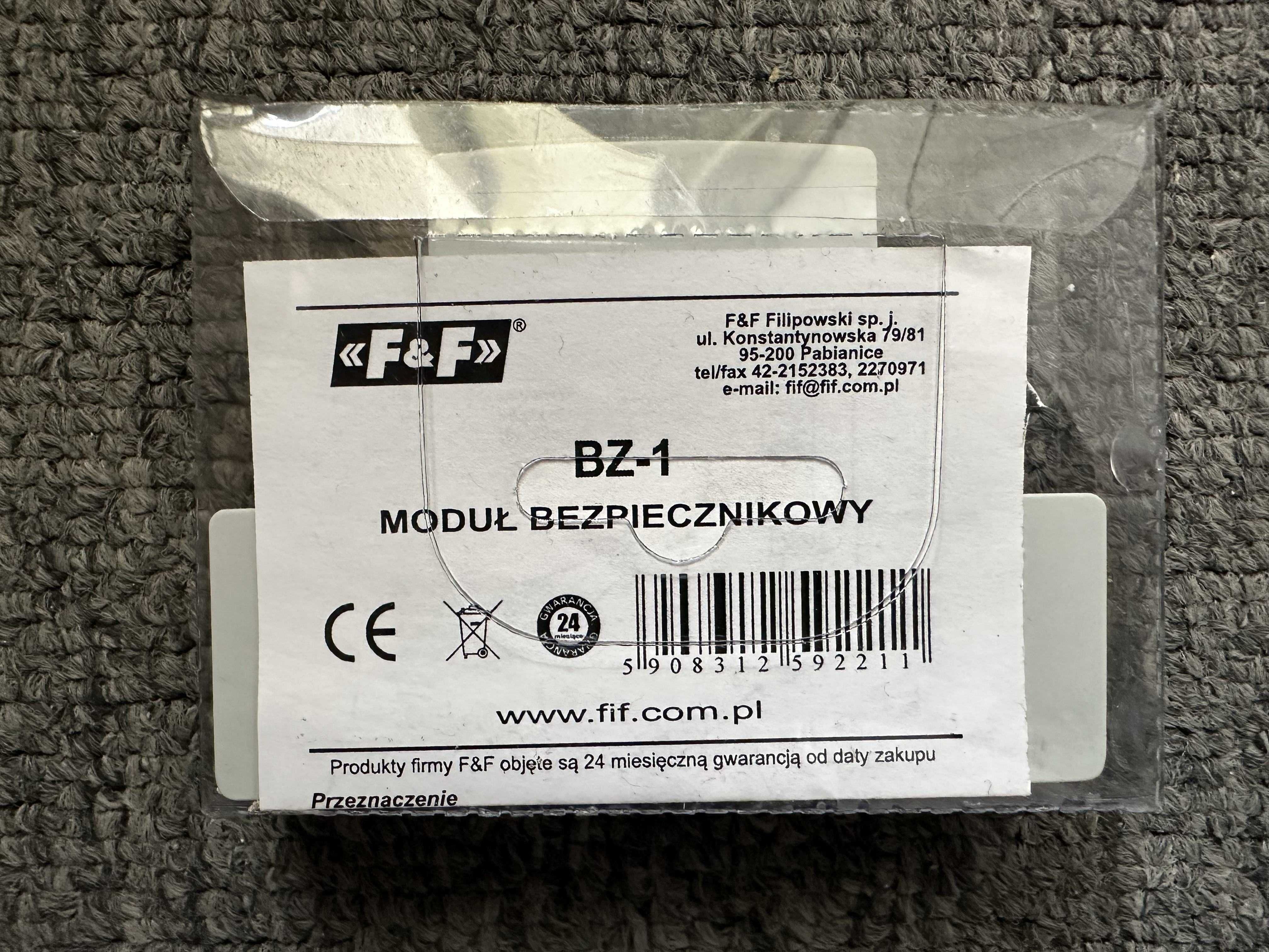 Gniazdo bezpiecznikowe cylindryczne 1P 5x20mm BZ-1 F&F